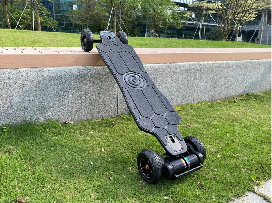 Ownboard Carbon ZEUS Pro Electric Skateboard and Longboard