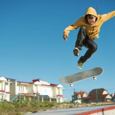 How to Kickflip: Impress Your Friends and Up Your Skateboarding Game